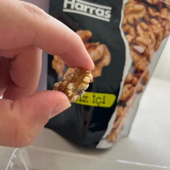 Mantarlı Ceviz İçinde Sağlık Endişesi Ve BİM’den Yanıt Bekleniyor