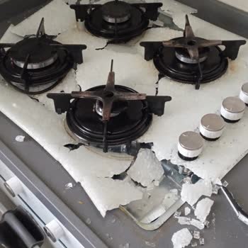 Kumtel Ankastre Ocak Patlaması Ve Cam Kırılması, Servis Gelmiyor