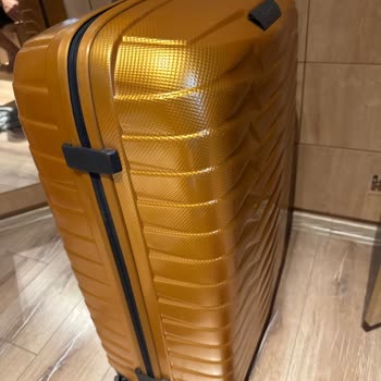 Uçuşta Kırılan Valiz İçin Yetersiz 5.000 TL Teklifi