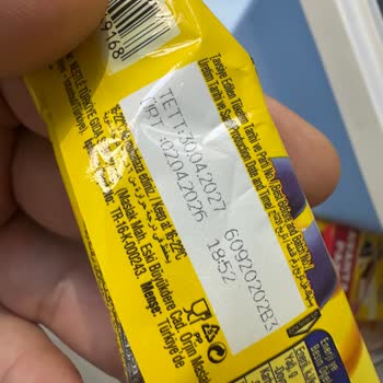 Nesquik Sütlü Çikolata Kutusunda Yarım Parça Üretim Hatası Ve Telafi Talebi