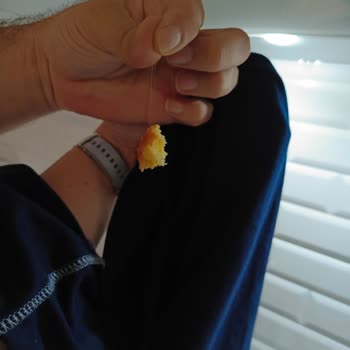 Ülker Magma Kekte Saç Teli: Hijyen Endişesi Ve Güven Sarsıntısı