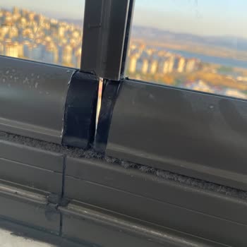 Mara Yapı Maraşlı Montajdan Sonra Cam Balkonun Neredeyse Her Yerinin Hatalı Olduğunu Gördüm