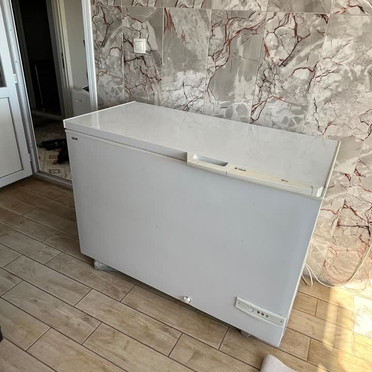 Uğur Soğutma Derin Dondurucu Soğutmuyor, Servis Personeli Kaba Ve Garanti Dışına Çıkarma Girişimi