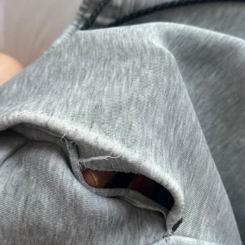 Nike Eşofman Altındaki Üretim Kusuru Ve İade Reddi