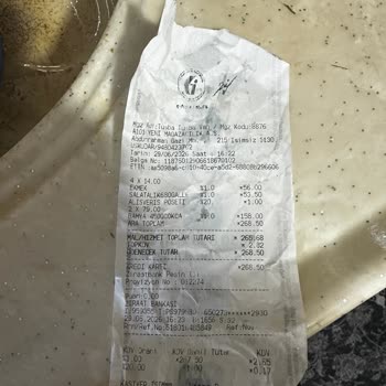 A101 Tuşba Şubesinden Satın Alınan Dondurulmuş Bamyada Canlı Kurtlar Tespit Edildi