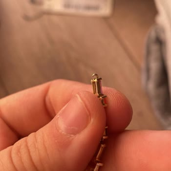 Sürekli Kırılan So Chic Bileklik İçin Kalıcı Çözüm Talebi