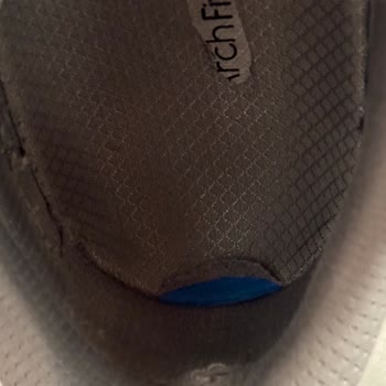 Skechers Ayakkabıda İç Astar Yırtılması Ve Değişim Talebinin Reddedilmesi