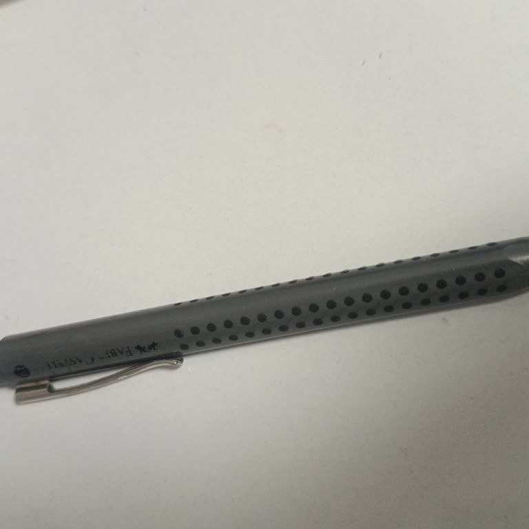 Faber-Castell Grip Kaleminde Kayıp Arka Kapak Ve Uç Sorunu