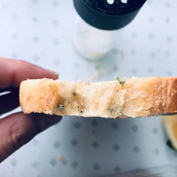 Küflü Ekmekler, Gıda Güvenliği İhlali Ve Şube Tutumu