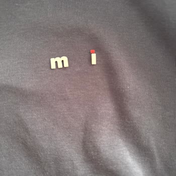 Mavi Tişörtte Logo İlk Yıkamada Çöktü
