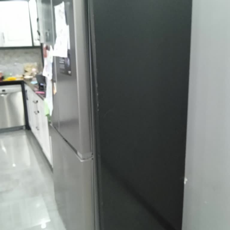 Arçelik Buzdolabının Sürekli Su Sızıntısı Ve Kapak Sorunu Ürün Değişimi Talebi