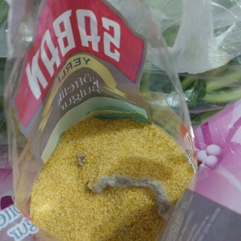 BİM Saban Köftelik Bulgur Paketi İçinde İp Bulunması Ve İade Talebi