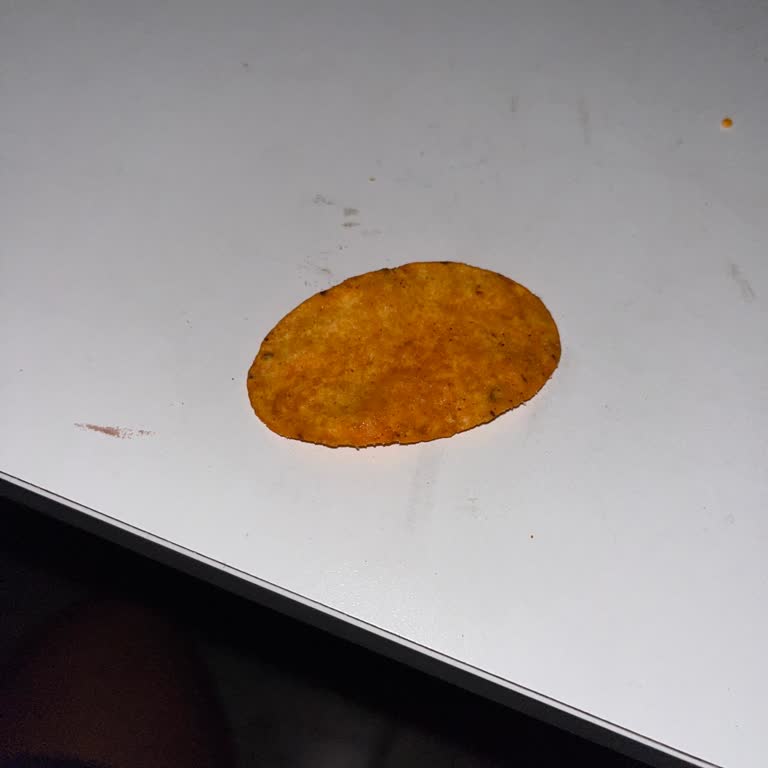 Patos Acı Baharatlı Roll Şekli Beklenenin Dışında