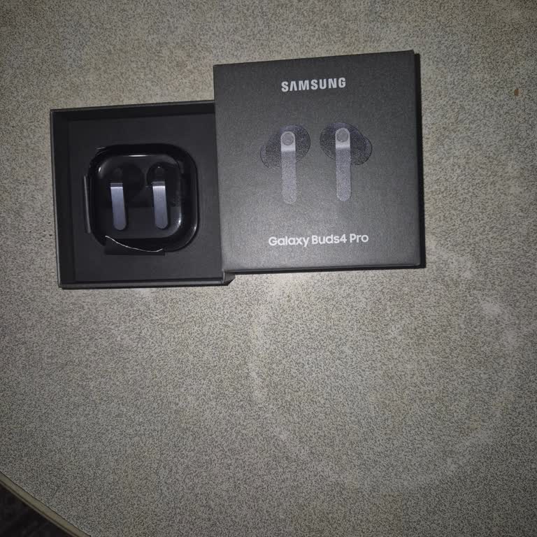 Şarj Almayan Samsung Buds 4 Pro'ya Ücret İadesi Talebi