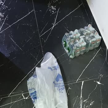 Hasköy Şubesindeki Dayanıksız Poşetler Ürün Hasarı Ve Güvenlik Riski Oluşturuyor