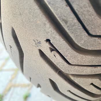 Michelin City Grip 2 Lastiğinde Yapısal Yırtılma Ve Güvenlik Riski
