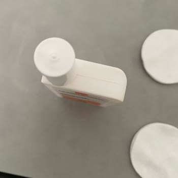 Işık Eczanesi Mağazasından Aldığım La Roche Posay Güneş Koruyucusunun Sahte Olduğu Ve İade Talebim