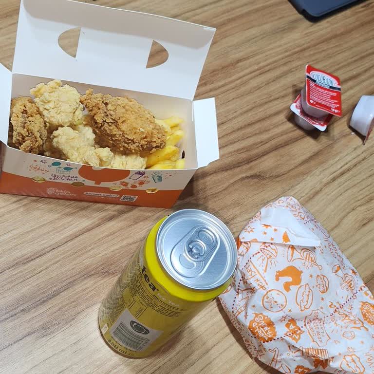 Popeyes Edremit Şubesinde Uzun Teslim Süreleri, Eksik Siparişler Ve İletişimsizlik