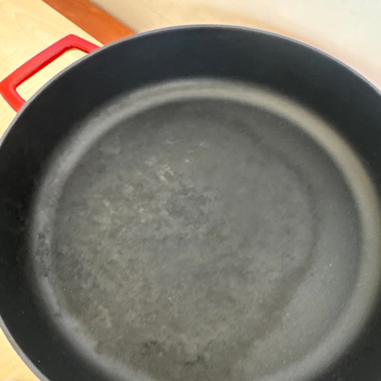 İlk Kullanımda Deforme Olan Granit Döküm Tava İçin İade Talebi
