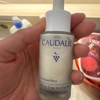 Caudalie Güneş Kremi Yüzümü Yakıyor Ve Leke Serumu Etkili Değil
