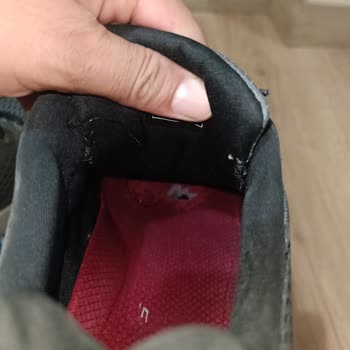 Kısa Sürede Bozulan Skechers Ayakkabı Ve Mağazadan Cevapsızlık