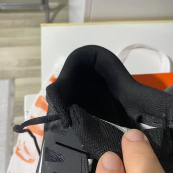 Nike Ayakkabımda Kısa Sürede File Yırtılması Ve Mağazalardan Kullanıcı Hatası İddiası