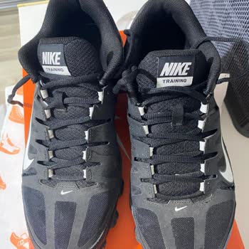 Nike Ayakkabımda Kısa Sürede File Yırtılması Ve Mağazalardan Kullanıcı Hatası İddiası