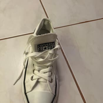 Shopier Üzerinden Alınan Converse Ayakkabının İade Talebi Cevapsız Ve Orijinallik Şüphesi