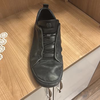 Derimod Ayakkabısının Kalıbı Bozuldu, Deri Yırtıldı Ve Müşteri Hizmetleri Cevapsız