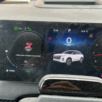 Airbag Uyarı Işığının Sürekli Yanması Güvenliğimi Tehlikeye Atıyor