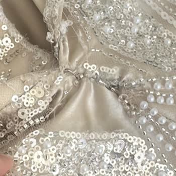 Defne_dress01 Kiralanan Abiyede Yıpranma ve Depozito İadesi Sorunu