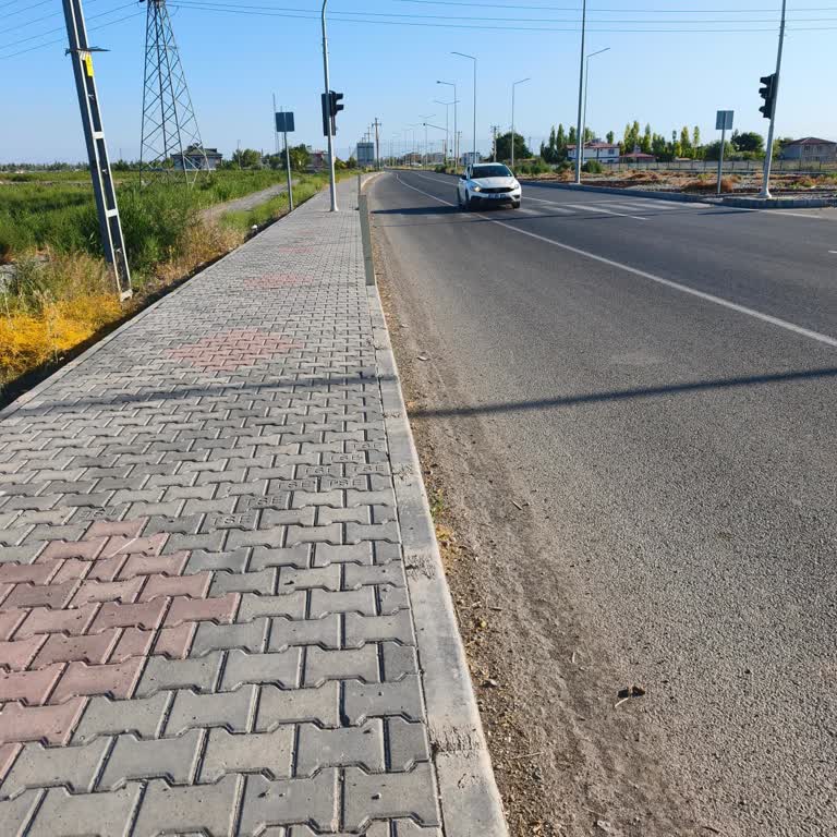 Otobüs Gelmedi Ve Şoför Kaba Davranış Sergiledi
