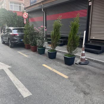 Kocamustafapaşa’da Otopark İşgallerine Karşı Acil Çözüm Talebi