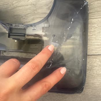 Garanti Dışı Su Haznesi Çatlakları Ve Ücretsiz Değişim Talebi