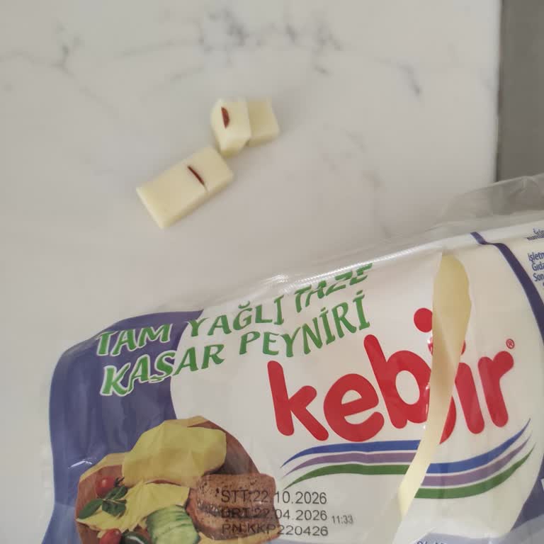 Kebir Kaşar Peynirinde Plastik Yabancı Cisim Ve Geri Dönüş Yok