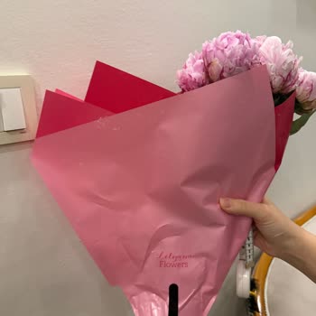 Lilyana Flowers’ta Görüntüyle Uyuşmayan Çürük Buket Ve İade İhmali