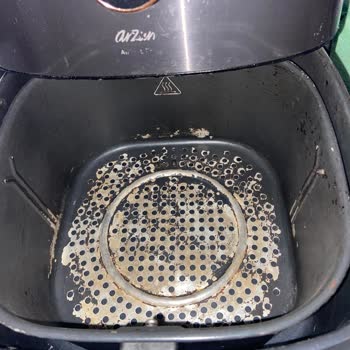 Arzum XL Airfryer Sepetinde Soyulma, Yedek Parça Ücreti Çok Yüksek