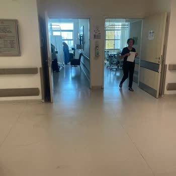 Yoğun Bakımda Klima Arızası Hastaları Ter İçinde Bırakıyor