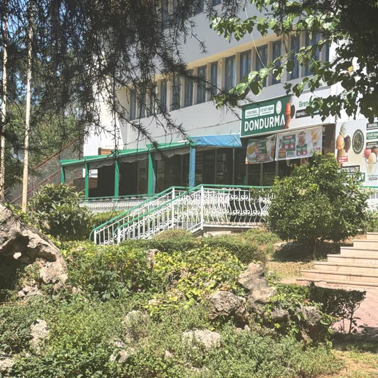 Aşırı Sıcakta Çalışmayan Klima Ve Çiğ Dönerle Yaşanan Büyük Hayal Kırıklığı