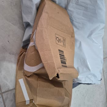 Aras Kargo İzmir Tire Şubesinde Kargo Hasarı Ve İhmal