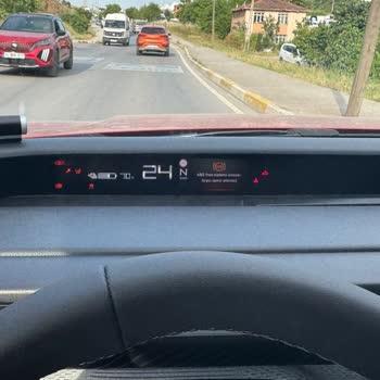 Sıfır Kilometrede Tekrarlayan Elektrik Ve ABS Arızaları, İkame Araç Sağlanmadı