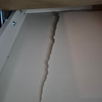 Üç Kez Sipariş Verip Hasarlı Koltuk Teslim Edildi, Değişim Talebi