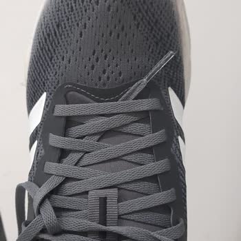 Adidas Ayakkabısındaki Yırtık Ve İade Reddi