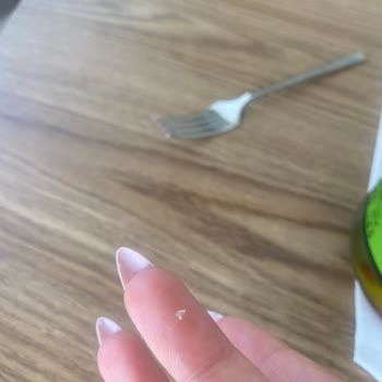 Harras Salatalık Turşusunda Cam Parçası Bulunması