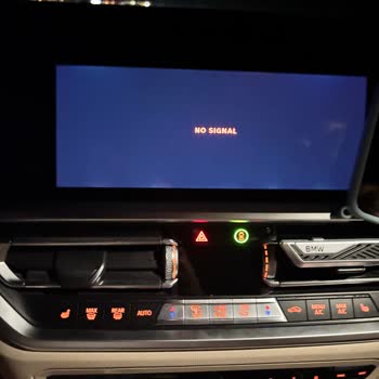 BMW 2020 Model Araçta Sunroof Sesleri Ve Plastik Parça Kırılmaları Garanti Dışı Çözüm Bekliyor