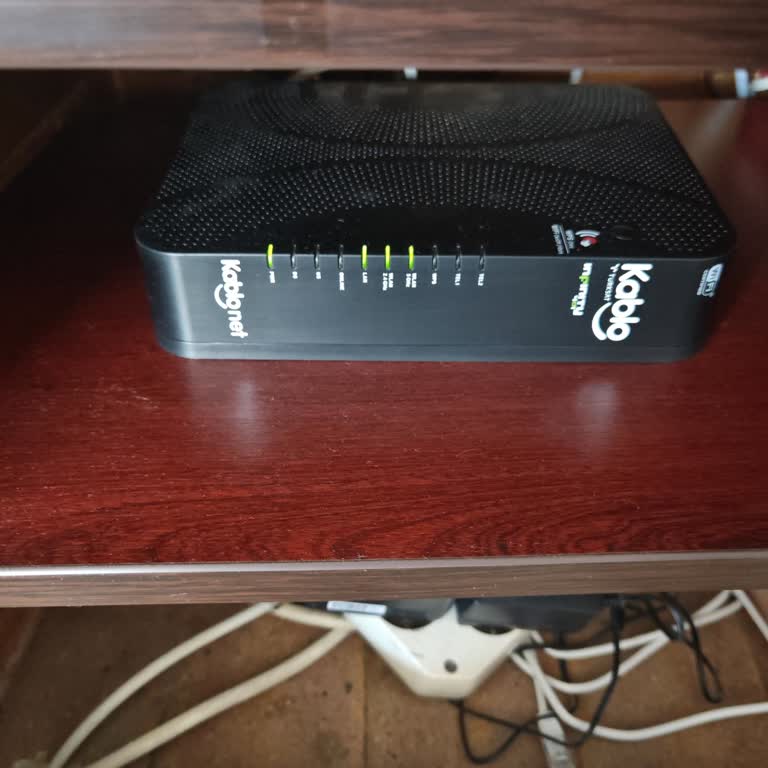 İşyerinde Sürekli İnternet Kesintileri Ve Yetersiz Müşteri Hizmetleri