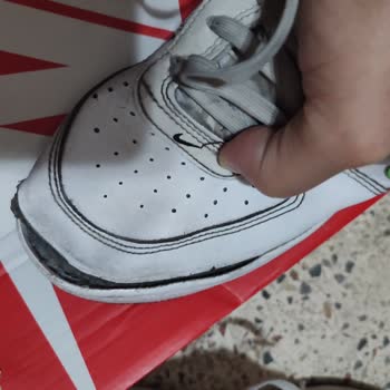 Sneaks Up, Tüketici Hakem Heyeti Kararına Rağmen Ayıplı Nike Ayakkabı Değişimini Reddetti