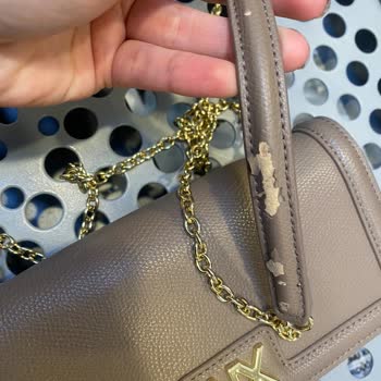 Boyner'de Armani Exchange Çantamın Deri Soyulması Ve Çözüm Bulunmaması
