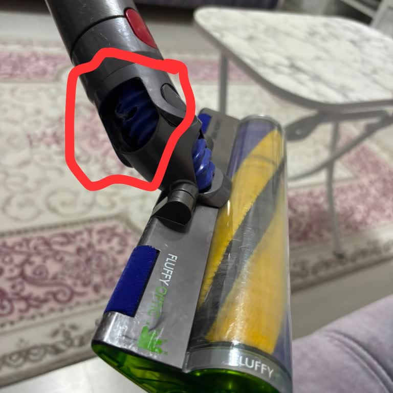 Dyson V15 Hortum Yırtılması Garanti Kapsamında Değişim Talebi