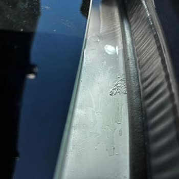 Renault Megane’de Boya Kusuru Ve Tazminat Talebi